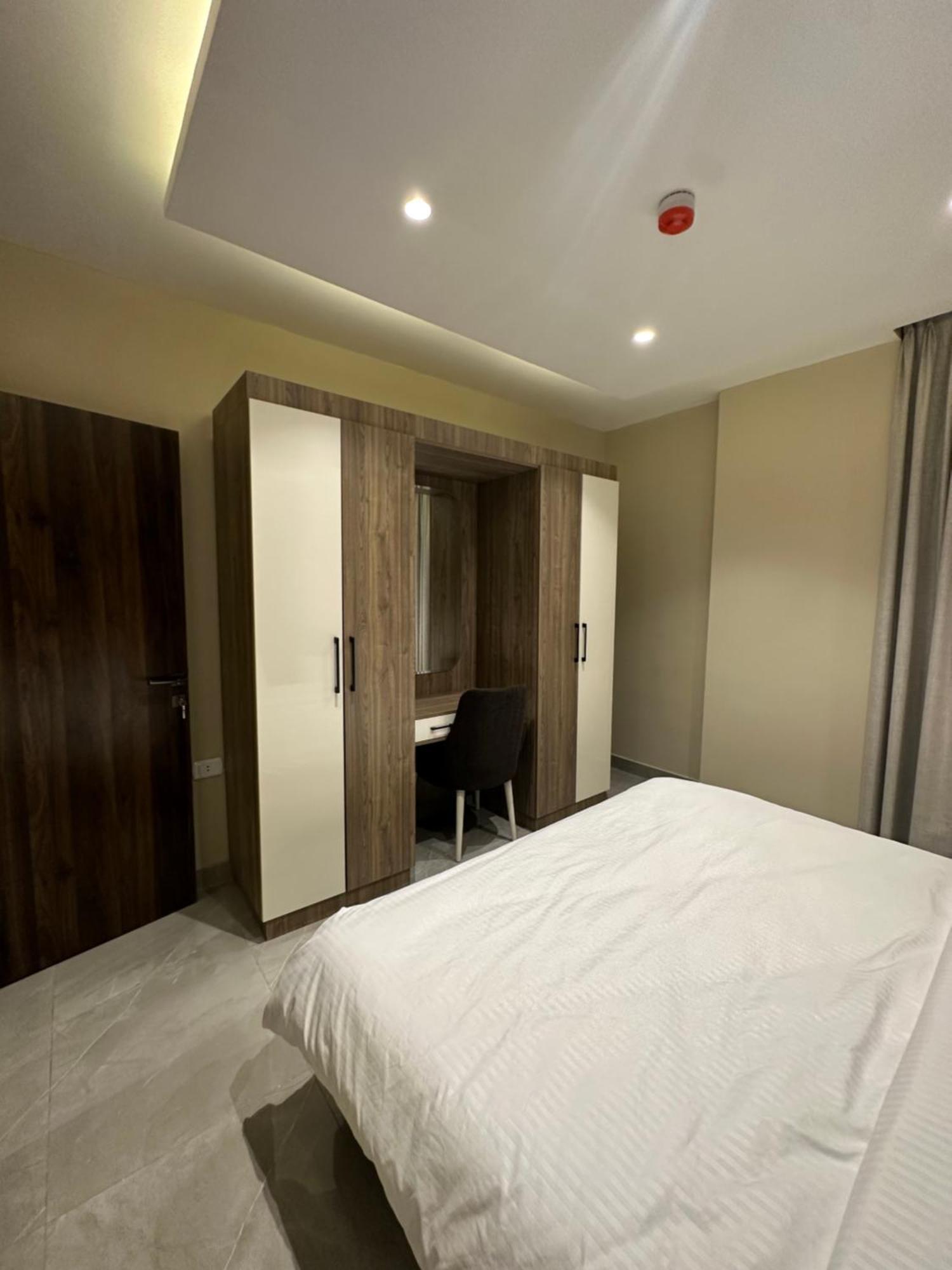 Chic For Rent Ave2-4 Apartament